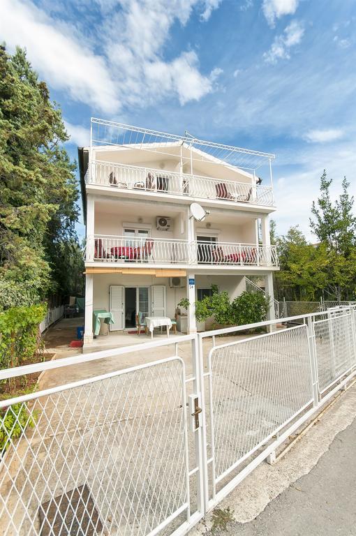Apartments Luca Rogoznica  Zewnętrze zdjęcie