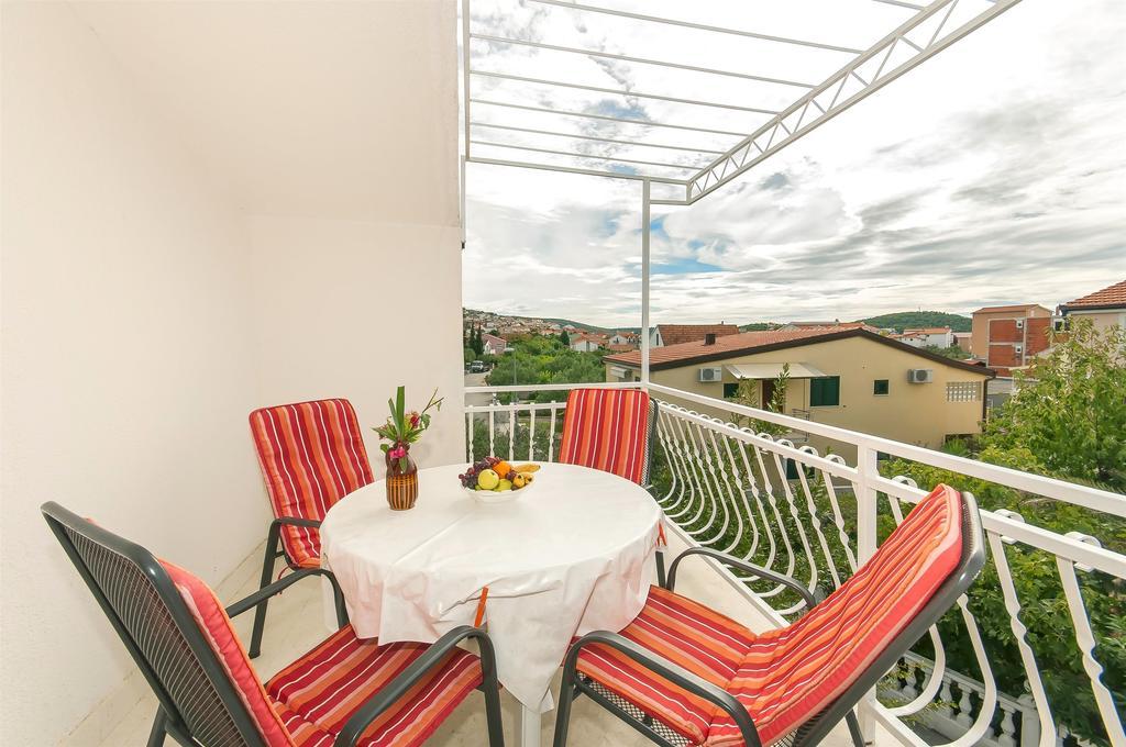 Apartments Luca Rogoznica  Zewnętrze zdjęcie