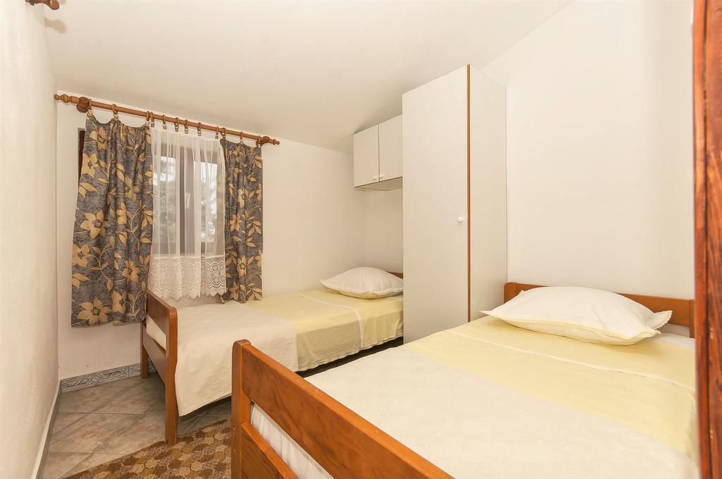 Apartments Luca Rogoznica  Zewnętrze zdjęcie